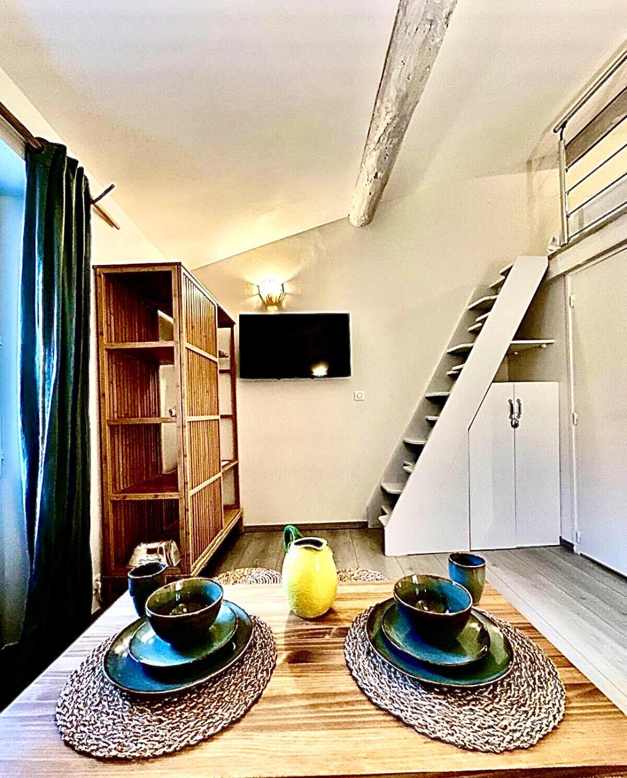 Cozy Studio Le Cedre, Port De Saint Tropez ภายนอก รูปภาพ