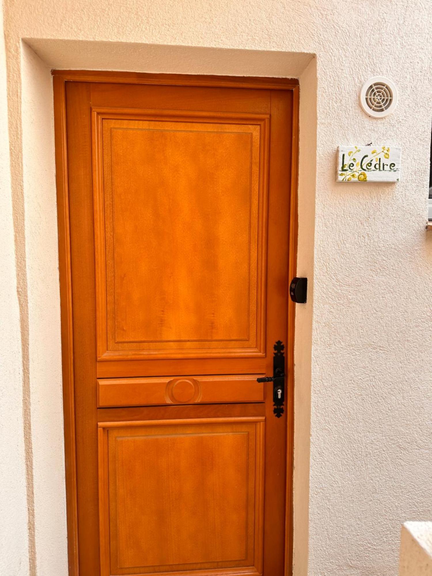 Cozy Studio Le Cedre, Port De Saint Tropez ภายนอก รูปภาพ